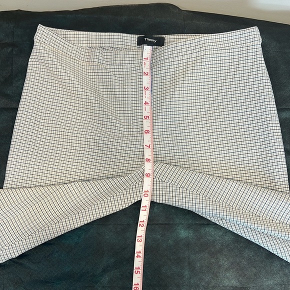 🔥Theory Women’s Checkered Pants🔥 - Picture 7 of 9